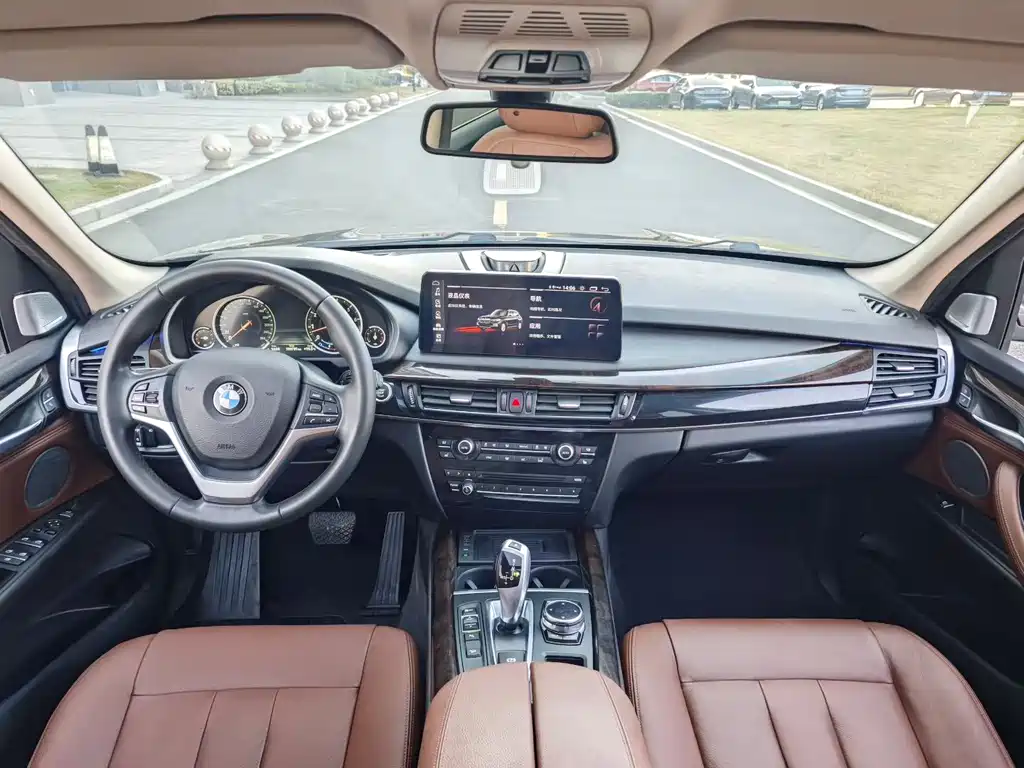 BMW X5 2014 — фото 5