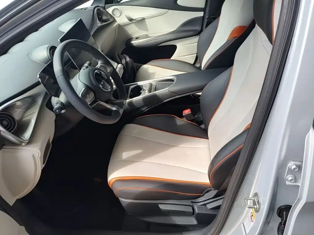 BYD Dolphin 2021 — фото 15