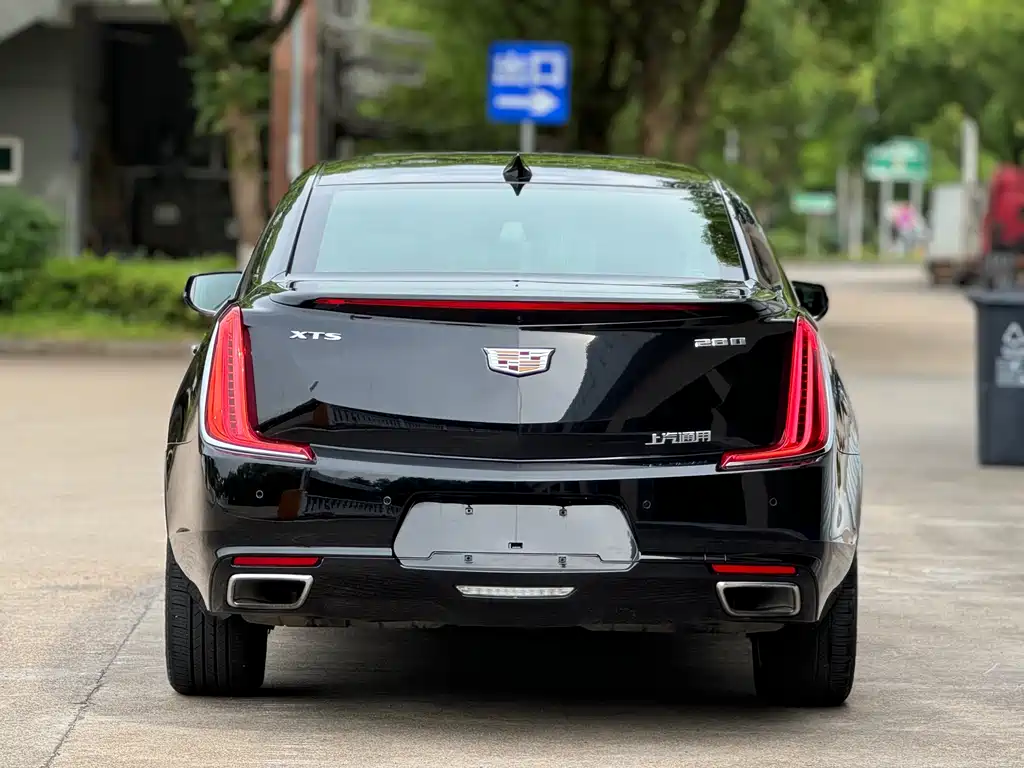 Cadillac XTS 2019 — фото 5