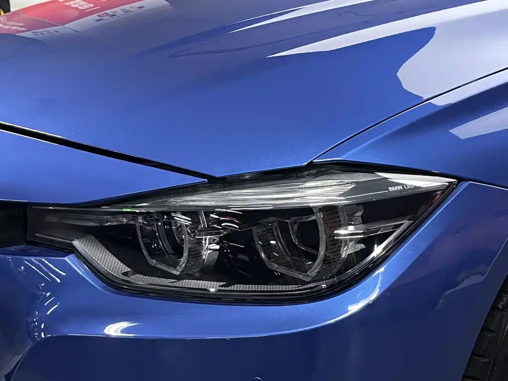 BMW 3 Series 2017 — фото 27