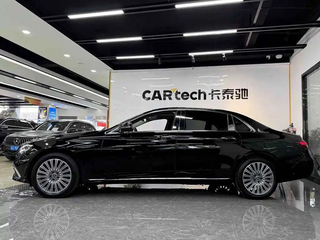 Mercedes-Benz E-Class 2021 — фото 3