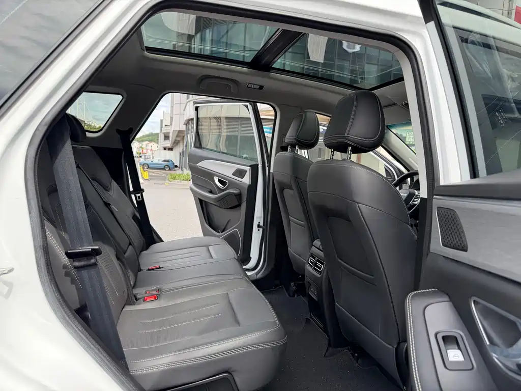 Jetour X90 PLUS 2023 — фото 12