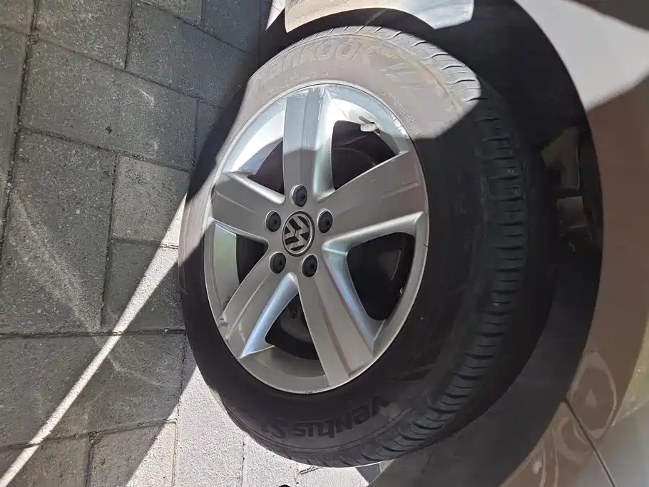 Volkswagen Touran 2016