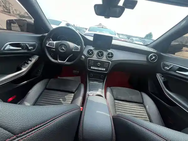 Mercedes-Benz CLA 2017