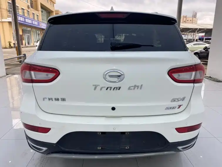 GAC Motor Trumpchi GS4 2017 — фото 17