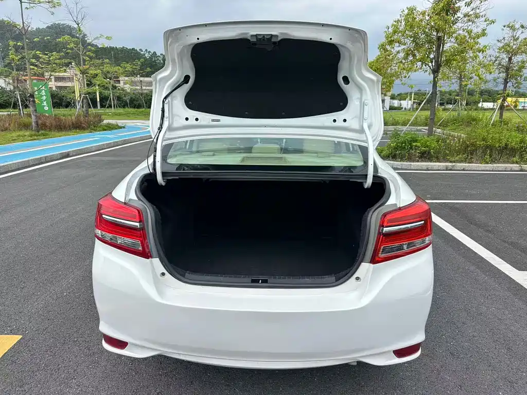 Toyota Vios 2018 — фото 17