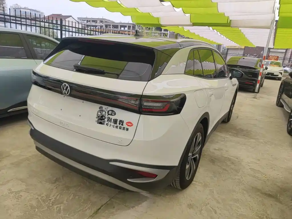 Volkswagen ID.4 X 2024