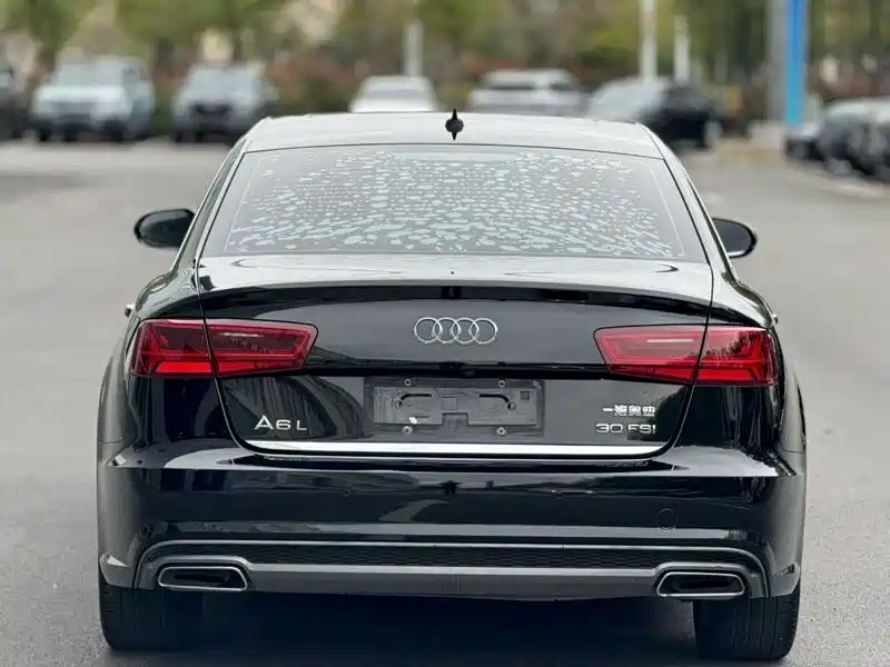 Audi A6L 2018 — фото 9