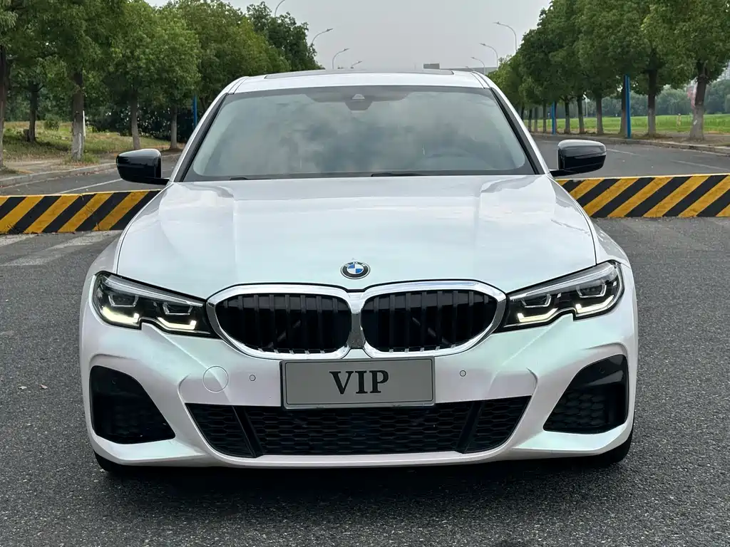 BMW 3 Series 2021