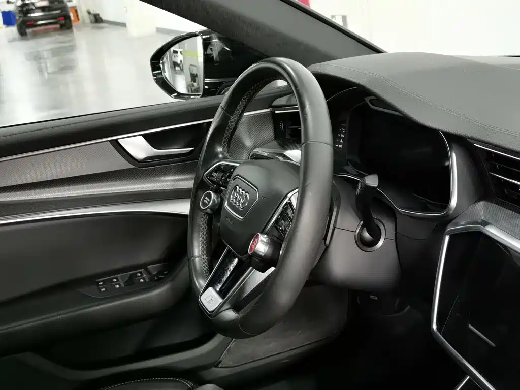 Audi A6L 2022 — фото 22