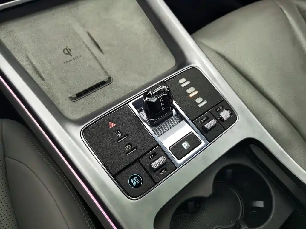 BYD Seal 2024 — фото 13