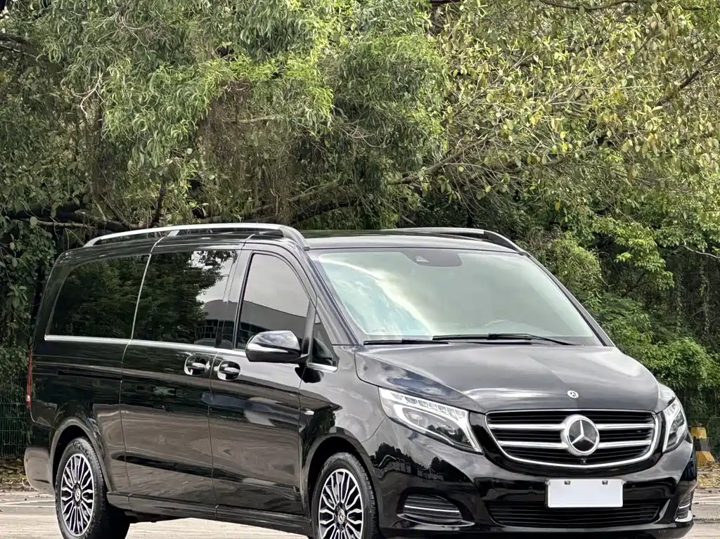 Mercedes-Benz V-Class 2018 — фото 3