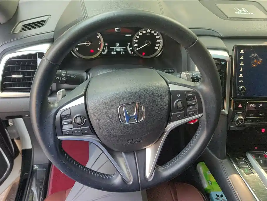 Honda UR-V 2018 — фото 15