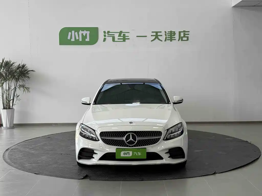Mercedes-Benz C-Class 2020