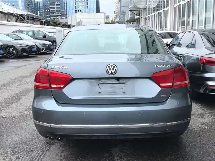 Volkswagen Passat 2014