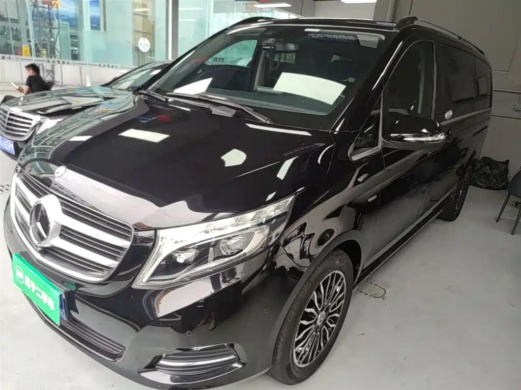 Mercedes-Benz V-Class 2020