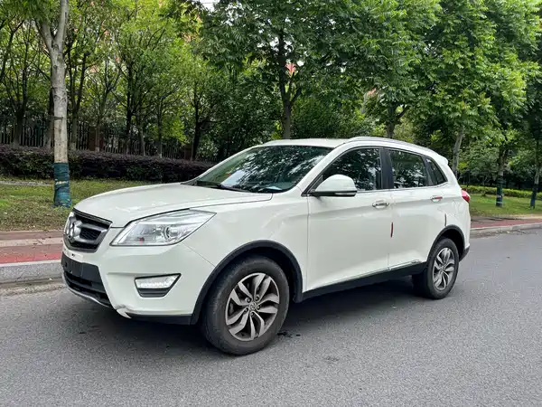 BAIC Shenbao X65 2015