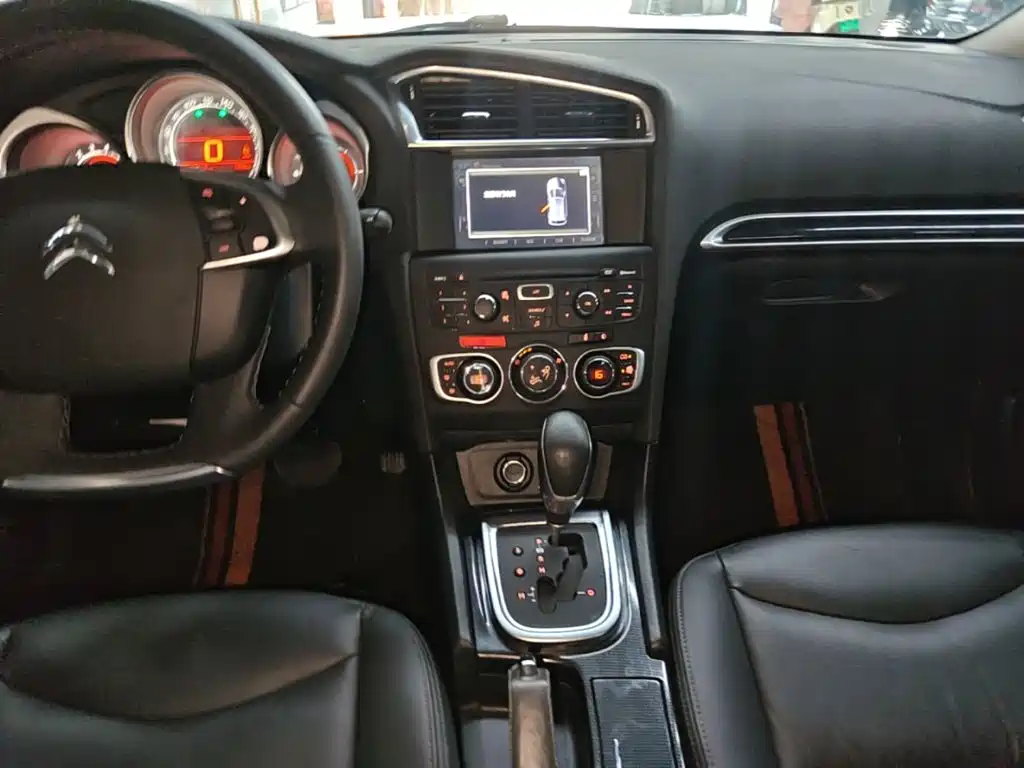 Citroën C4L 2014 — фото 13