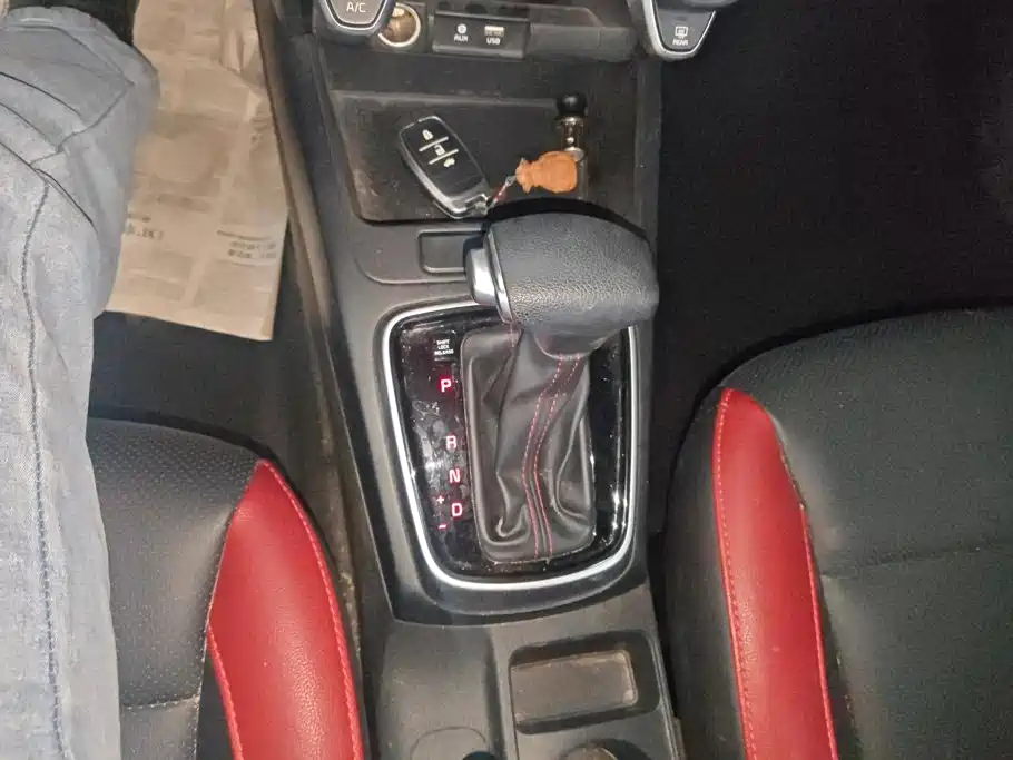Kia KX CROSS 2018 — фото 16