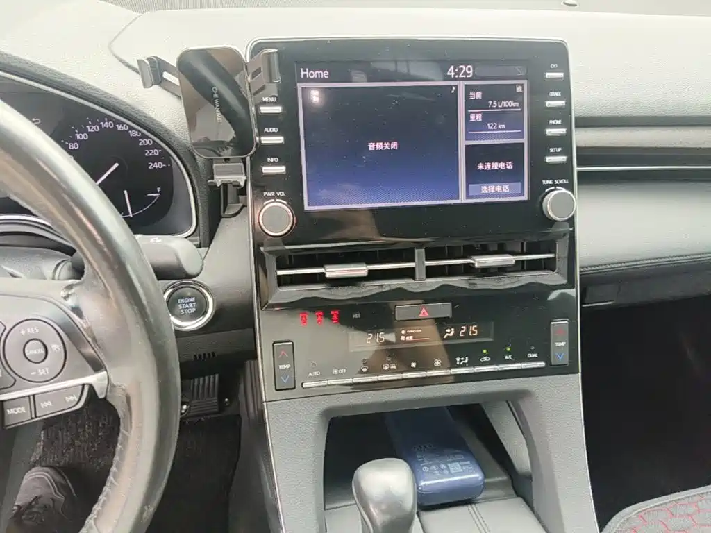 Toyota Avalon 2020 — фото 18