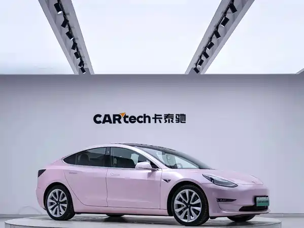 Tesla Model 3 2020