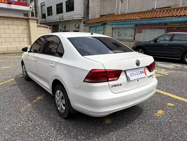 Volkswagen Santana 2013