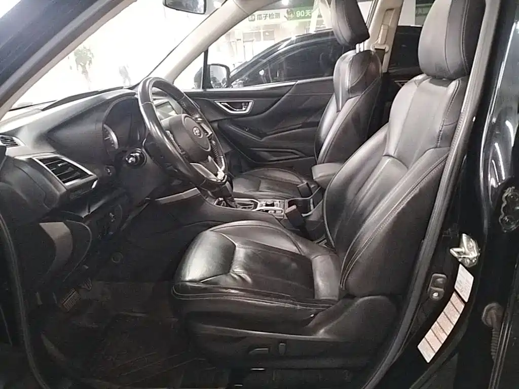 Subaru Forester 2019 — фото 15