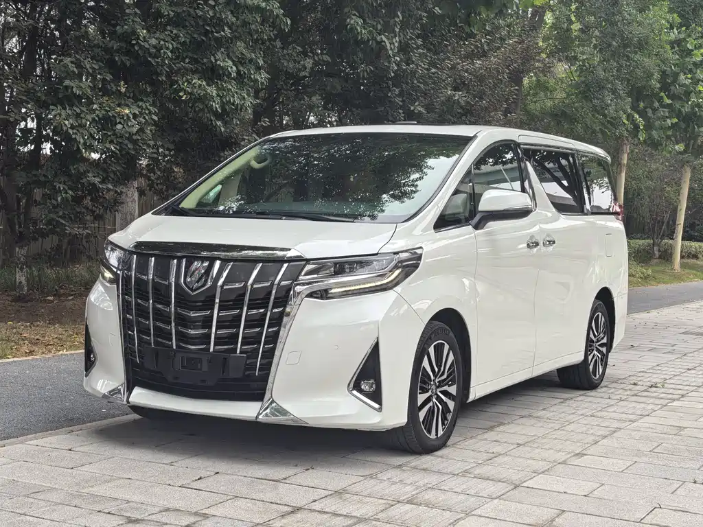 Toyota Alphard 2019 — фото 1