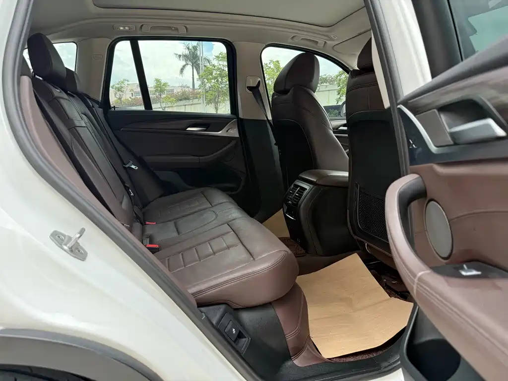 BMW X3 2020 — фото 11