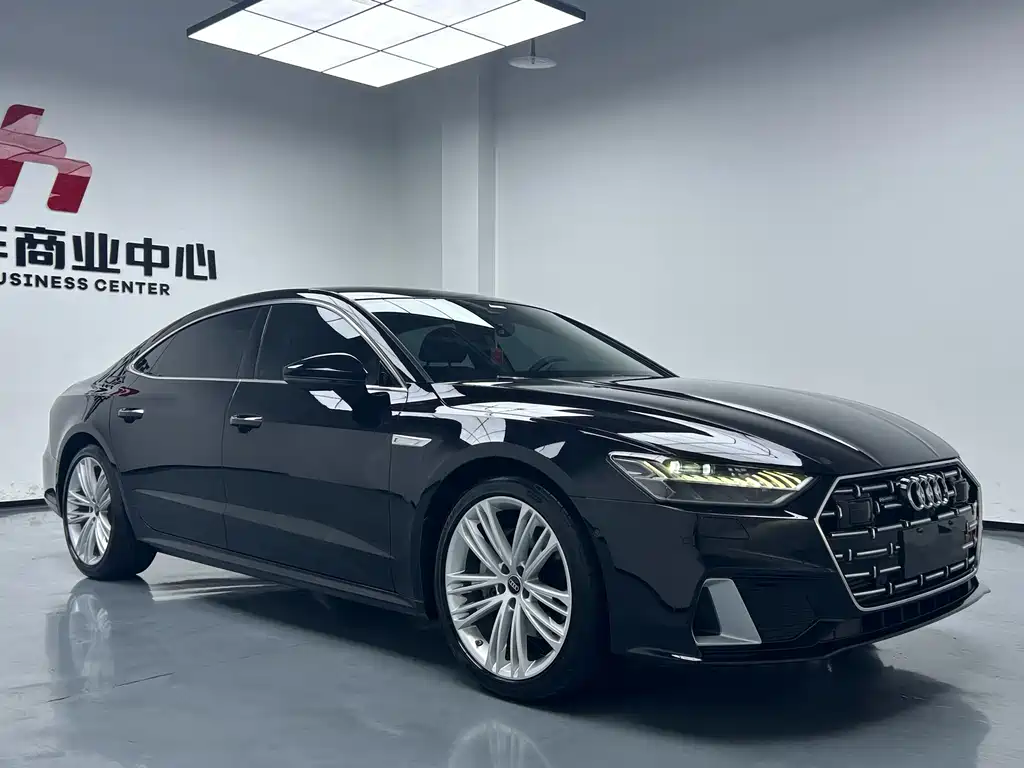 Audi A7L 2024