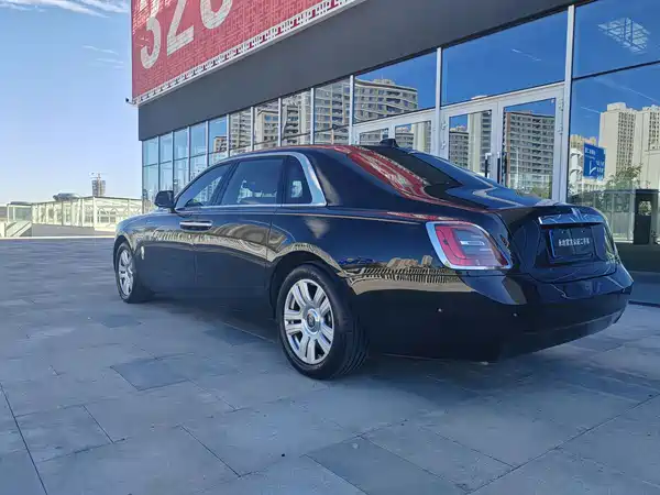 Rolls-Royce Ghost 2022