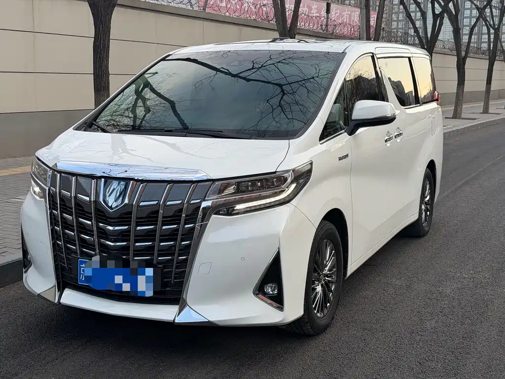 Toyota Alphard 2020 — фото 1