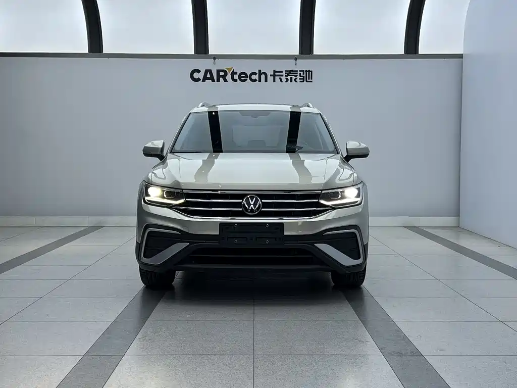 Volkswagen Tiguan L 2022 — фото 16