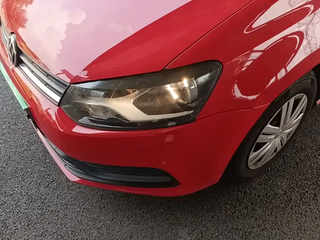 Volkswagen Polo 2018 — фото 24