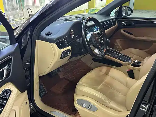 Porsche Macan 2017