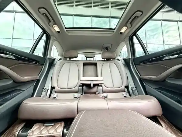 BMW X1 2021