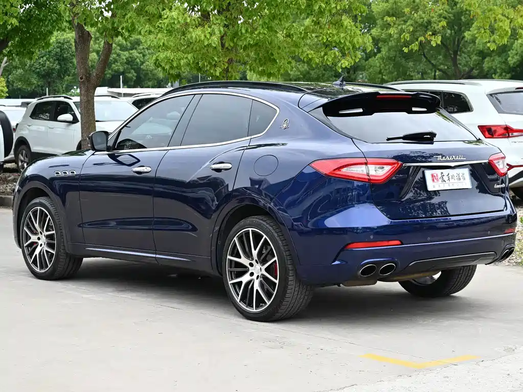 Maserati Levante 2017 — фото 4