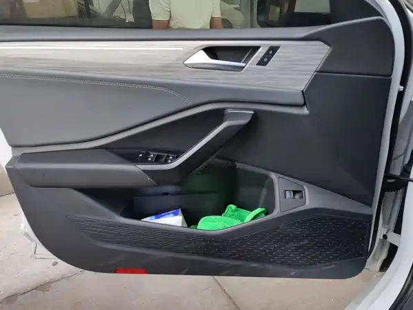Volkswagen Sagitar 2023