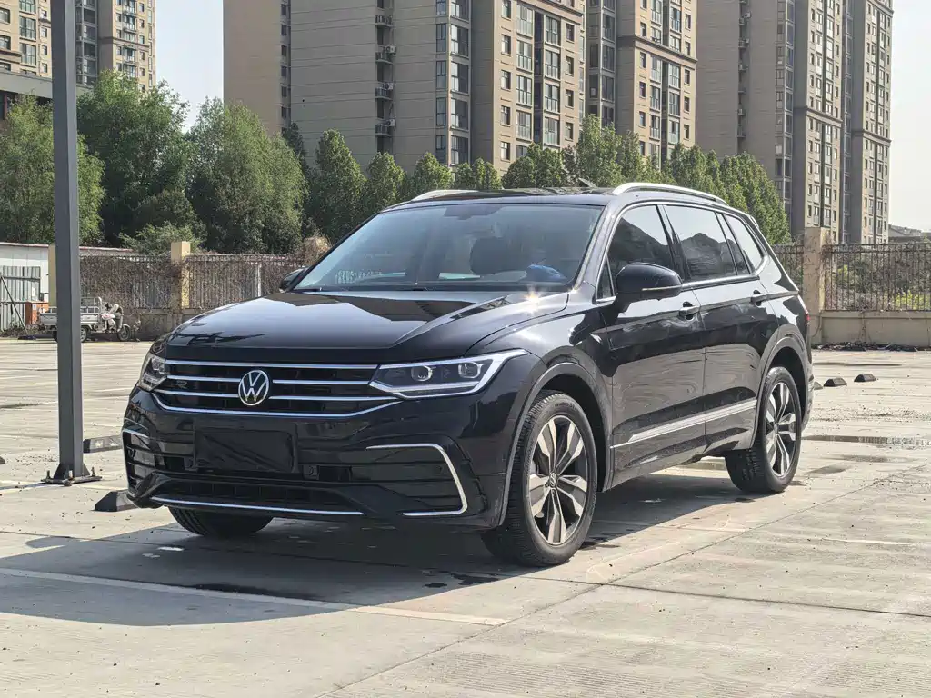 Volkswagen Tiguan L 2025