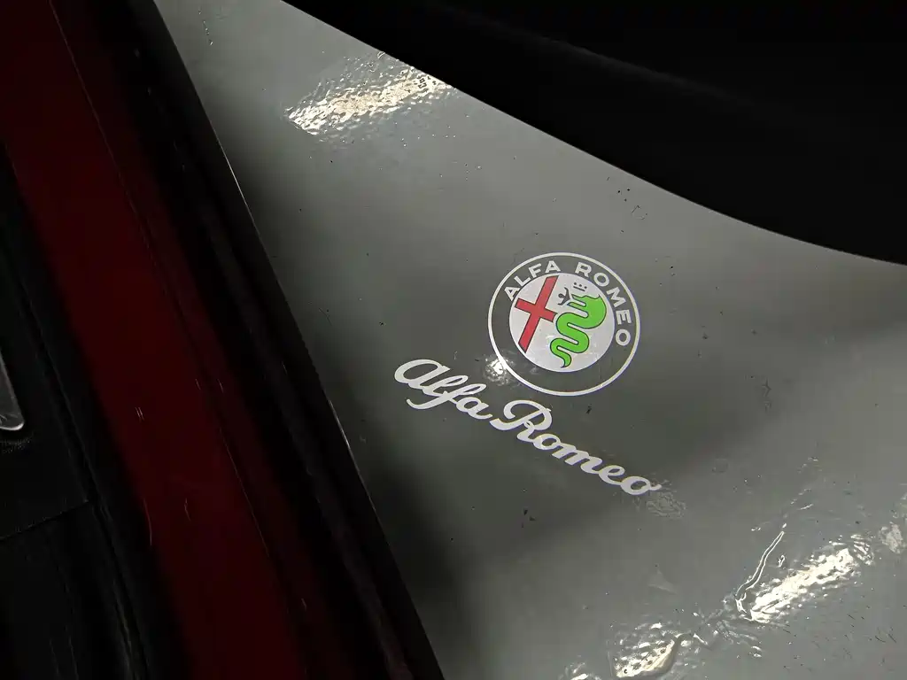Alfa Romeo Giulia 2018 — фото 14