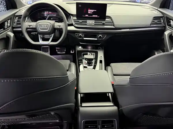 Audi Q5L 2025