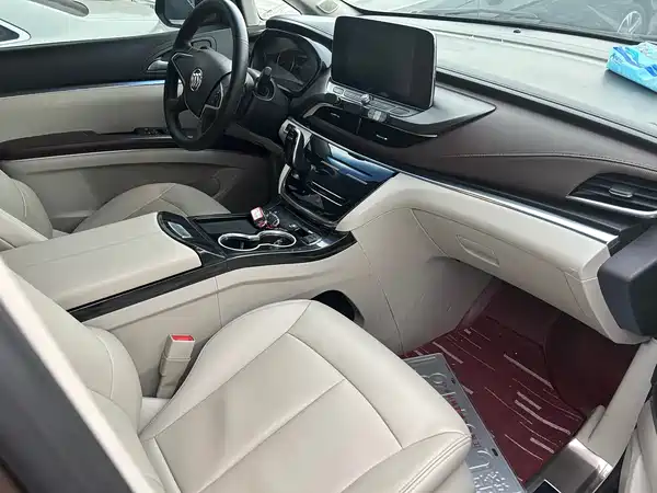 Buick GL8 2022