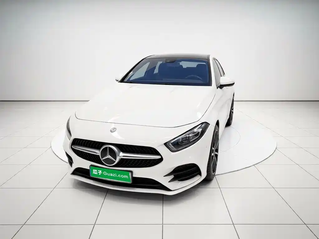 Mercedes-Benz A-Class 2021 — фото 24