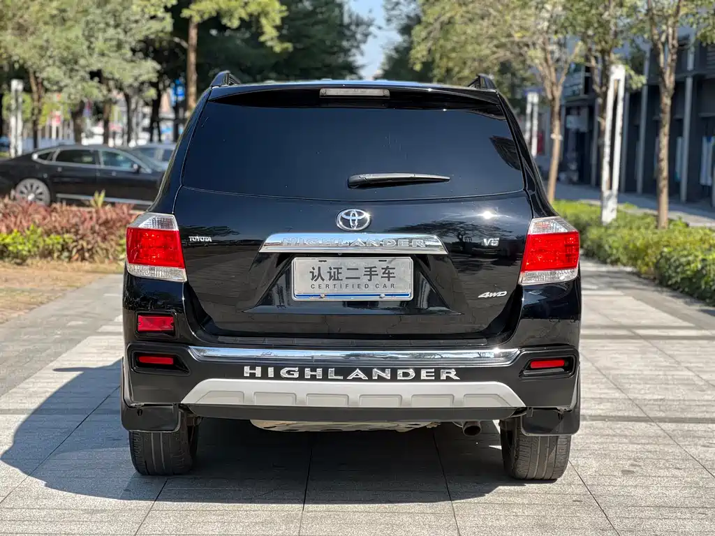 Toyota Highlander 2015 — фото 19