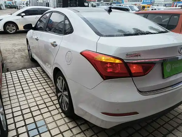 Hyundai Mistra 2016