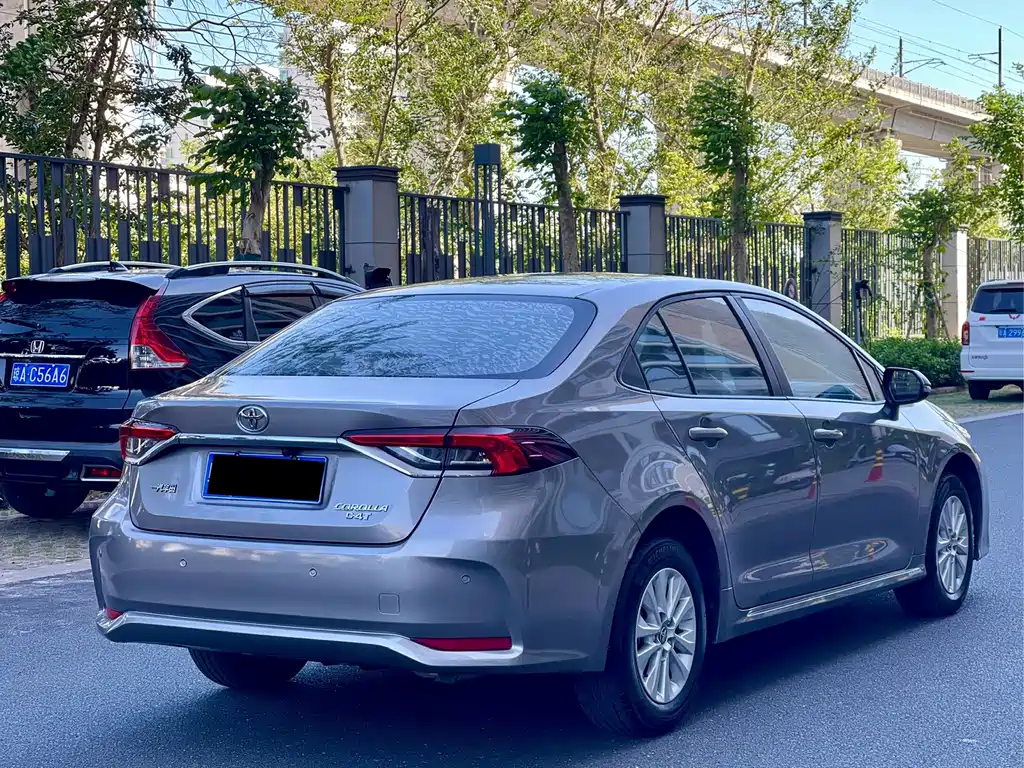 Toyota Corolla 2020 — фото 9