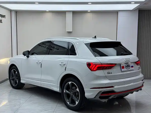 Audi Q3 2023