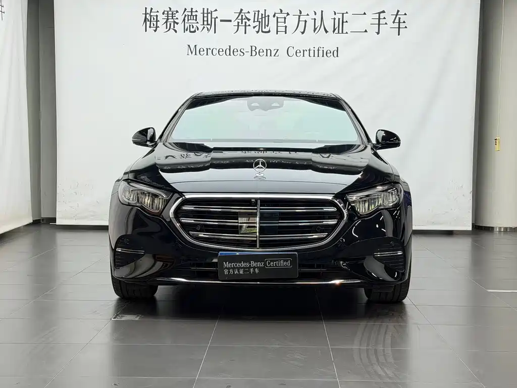 Mercedes-Benz E-Class 2024