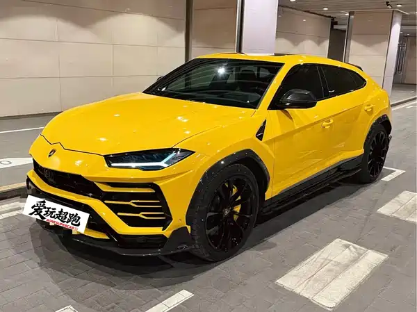 Lamborghini Urus 2023