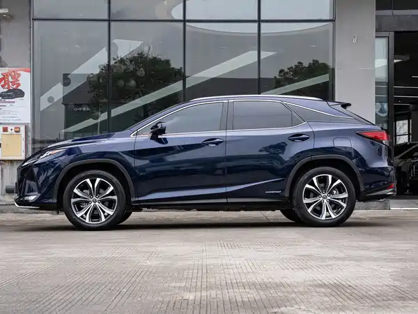 Lexus RX 2021